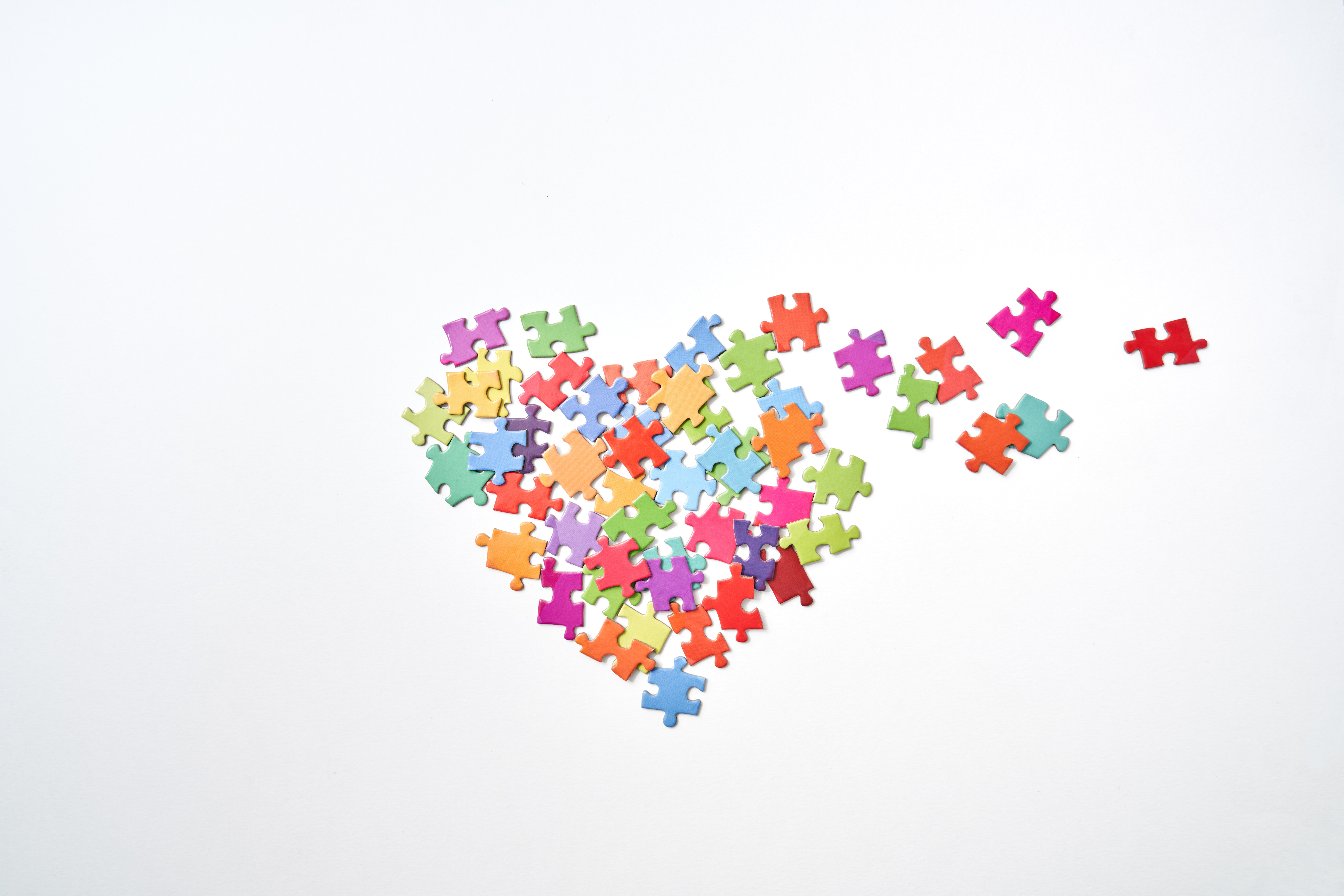 broken heart puzzle representing parenting plans post separation